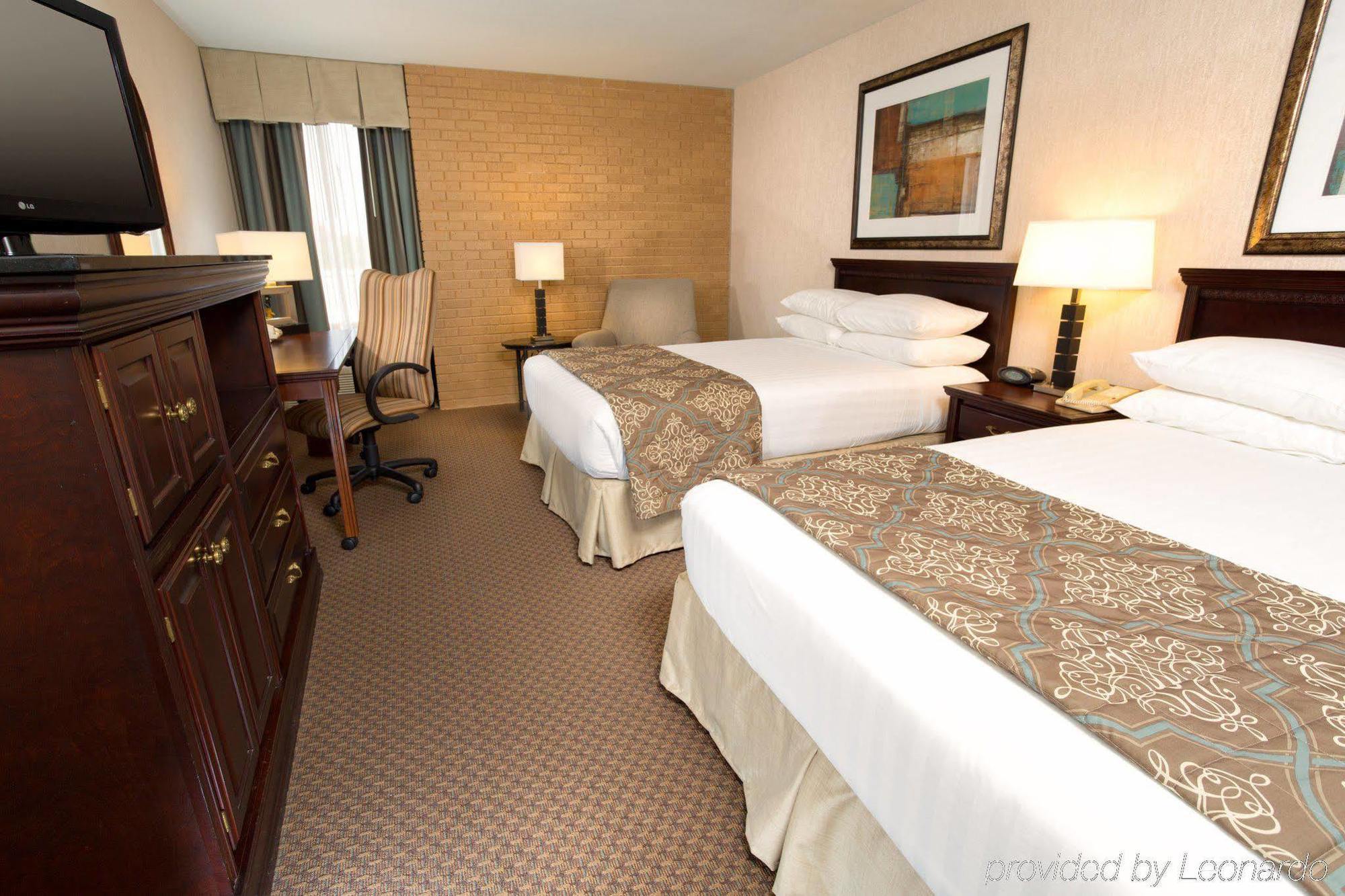 Drury Inn & Suites Overland Park Exterior foto